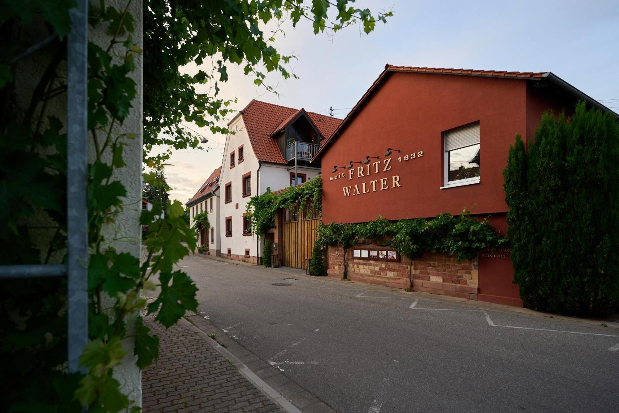 Weinhotel Fritz Walter Niederhorbach Dış mekan fotoğraf